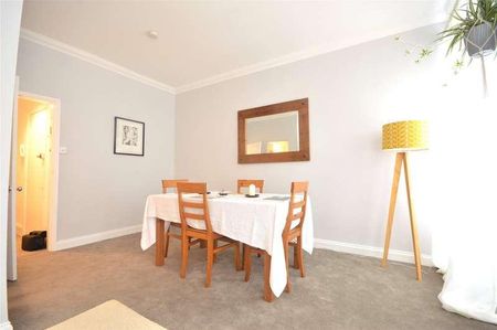 Gleneagle Road, London, SW16 - Photo 3