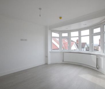 5 bedroom semi-detached house to rent - Photo 3