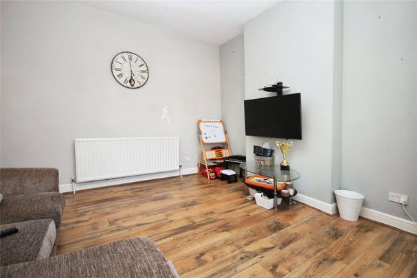 Hythe Road, Thornton Heath, CR7 8QQ - Photo 1