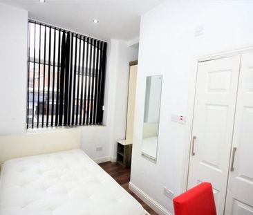 Flat , Connaught House, - Mount Street, Preston - Photo 6