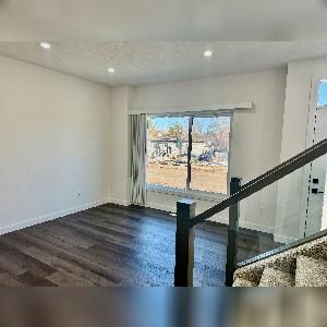 4 Bed 2.5 Bath Dbl Garage Upper Beacon Heights Edmonton - Photo 4