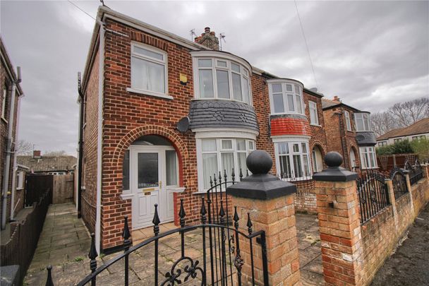 3 bed semi-detached house to rent in Westbourne Grove, Teesville, TS6 - Photo 1