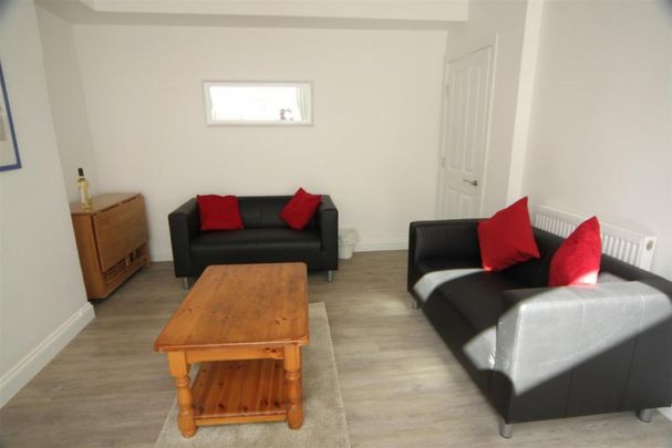 3 bedroom house to rent - Photo 1