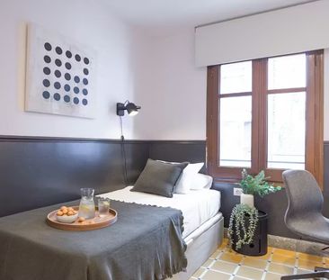 Carrer de lEscorial, Barcelona, Catalonia 08024 - Photo 6