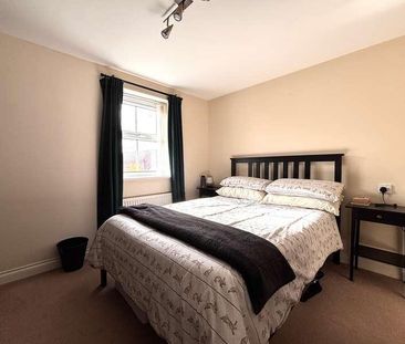 Lynmouth Road, Swindon, Wilts, SN2 - Photo 3
