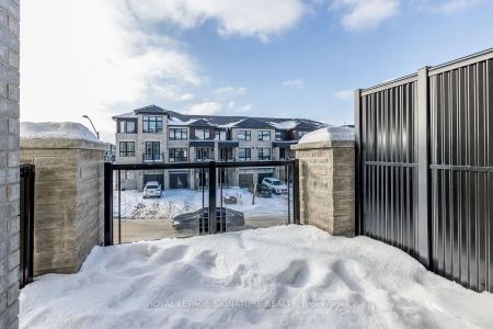 Condo Townhouse For Lease | S9052425 - Photo 5