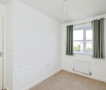 2 bedroom property to rent - Photo 1