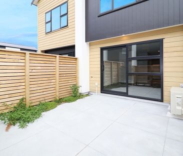 Wainui Gem! - Photo 5