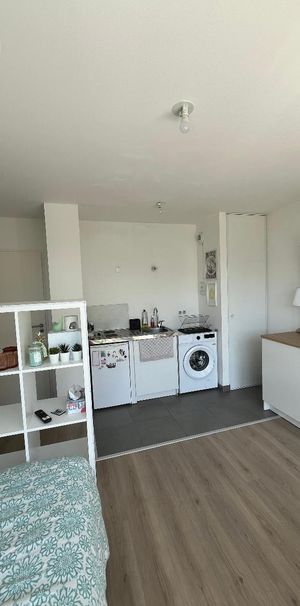 Location Appartement 1 pièce 25m² BEZANNES 51430 - Photo 1