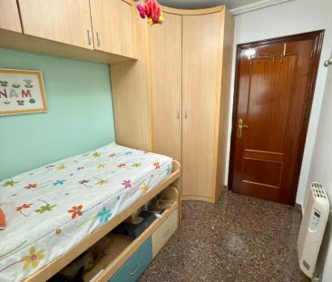 Piso de alquiler en Carrer de Montellano, San Ramón - Monte de Piedad - Photo 5