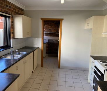 Central Location - Photo 4