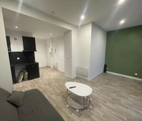 Location Appartement 1 pièces 13 m2 à Saint-Quentin - Photo 1