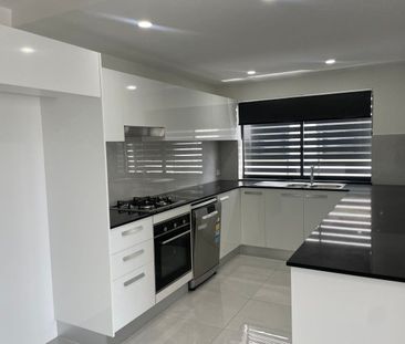 Mesmerizing Marina Views! - Photo 6