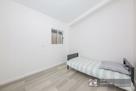 Low-Maintenance Living in a Blue-Chip Locale (Furnished) - Photo 4