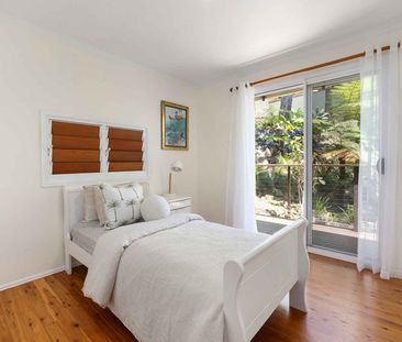 Grand Tree-Top Home with Ocean Views - Photo 6