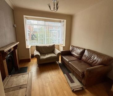 107 Rushfield Avenue, Belfast BT7 3FR - Photo 3