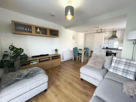 2 bedroom apartment to rent - Photo 2