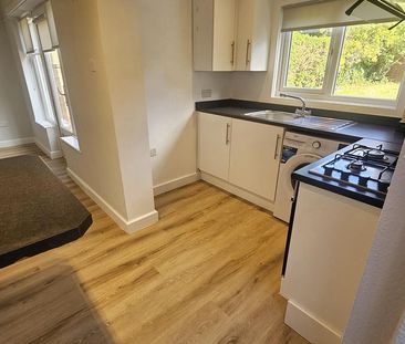 1 bedroom ground floor maisonette to rent - Photo 4