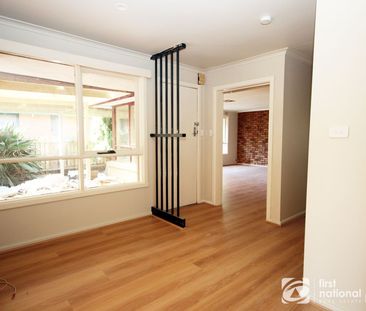 Renovated Family Home in Prime Cranbourne Location - Photo 5