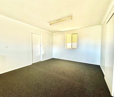 SOUTH TAMWORTH - Tidy One Bedroom Unit - Photo 2