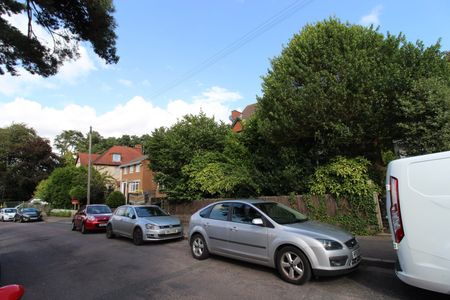 St Albans Crescent , Bournemouth, Dorset - Photo 4