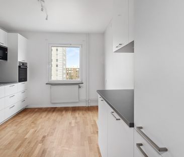 Agnesfridsvägen 57 - Foto 1