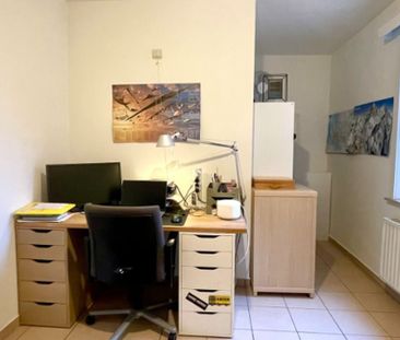 Appartement te huur in Zelzate voor € 775 met 2 slaapkamers - Photo 6