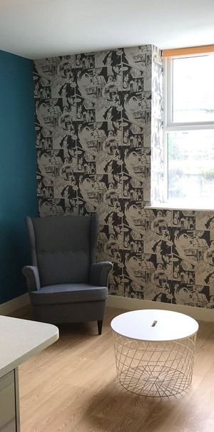 61 Newsome Road, Huddersfield, HD4 - Photo 1