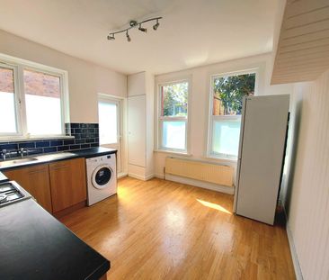 Bloxhall Road, Leyton E10, London - Photo 5