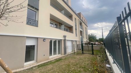 HOUILLES CENTRE VILLE 2P avec Pk et potager privatif, - Photo 3