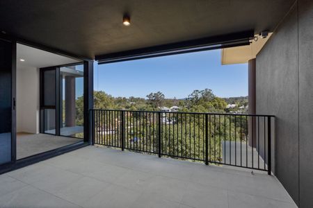 Stunning sunset views of Mt Cootha at Indooroopilly’s Most Desirable New Lifestyle Address - Photo 5