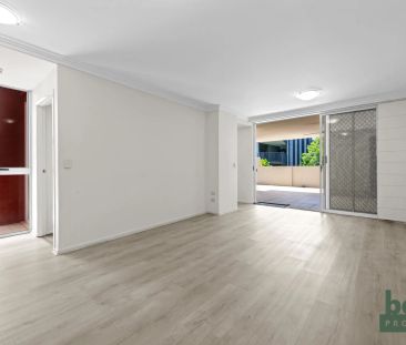 Contemporary 2-Bed, 2-Bath Living in Mount Gravatt - Photo 3