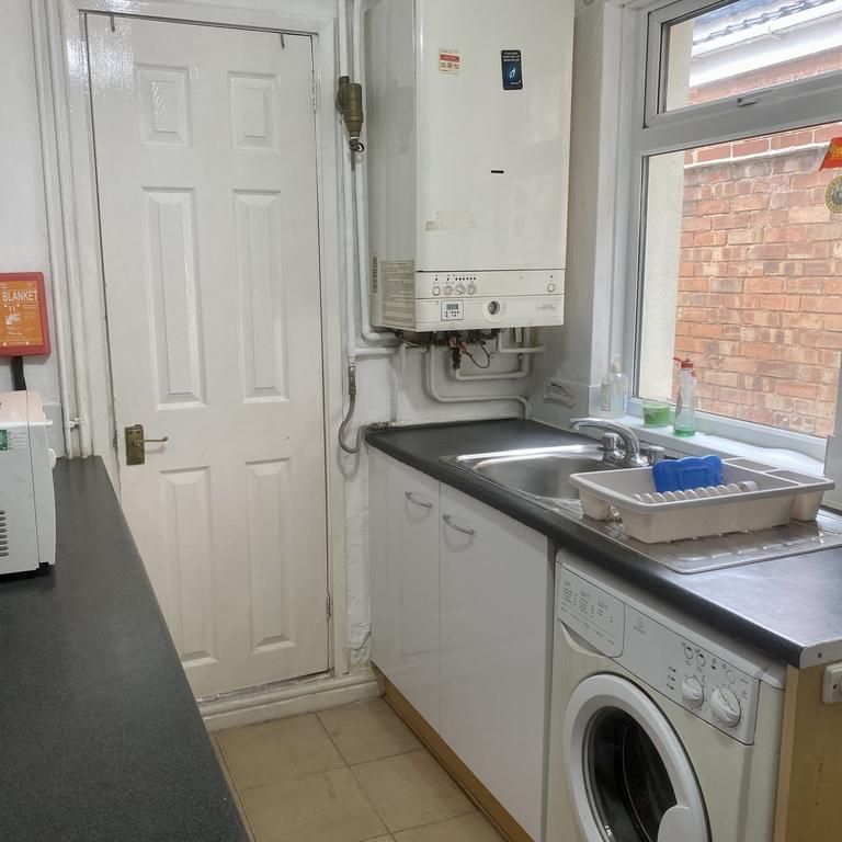 1 bedroom terraced house to rent - Photo 1