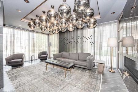 For Lease - 210 Sabina Drive Unit# 311, Oakville, Ontario - Photo 3