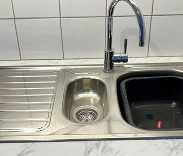 Appartement te huur in Izegem voor € 625 met 2 slaapkamers - Photo 1