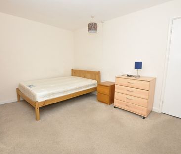 2 Bed Flat, Mansfield Heights, N2 - Photo 6