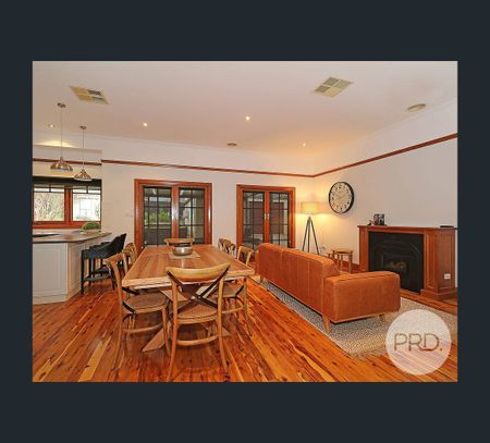 58 Railway Street, Turvey Park, NSW 2650 - Photo 4