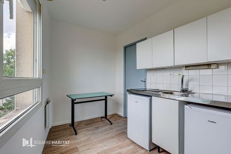 Location Appartement 2 pièces 36m² - Photo 2