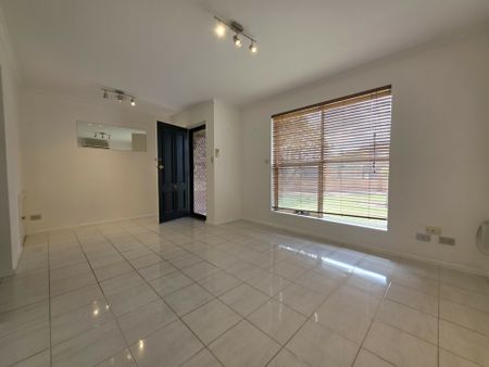 Spacious and Secure Living - Photo 4