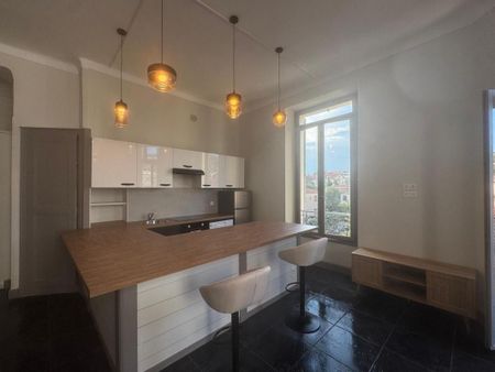 Location Appartement 2 pièces 53m² CANNES 06400 - Photo 5