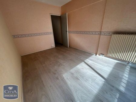 Appartement à louer 3 pièces 82.3m² - Photo 3