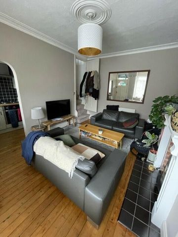 2 bedroom house to rent - Photo 3