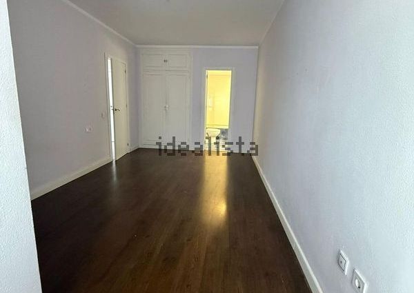 Alquiler de piso en Zona San José - Varela