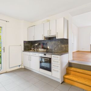 Cozy 2-room apartment in Binningen - Photo 2