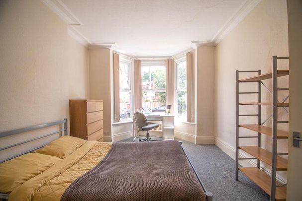 6 bedroom house share to rent - Photo 1