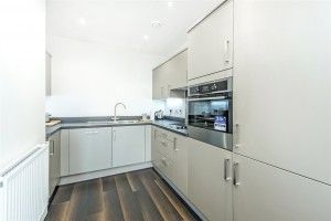 Boundaries Road, London, SW12 - Photo 5