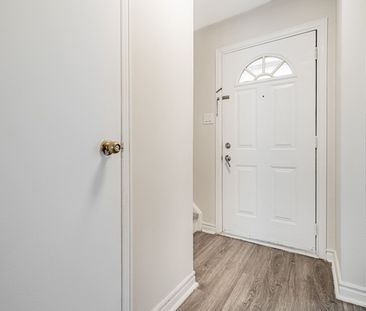 For Lease - 16 Rexdale Boulevard Unit# 25, Toronto, Ontario - Photo 6