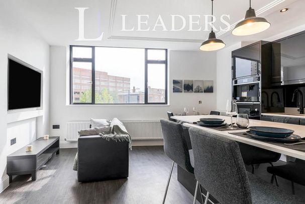 1 bedroom flat to rent - Photo 1