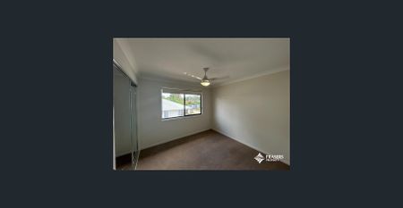 Beautiful Home in Convenient Location - Photo 5