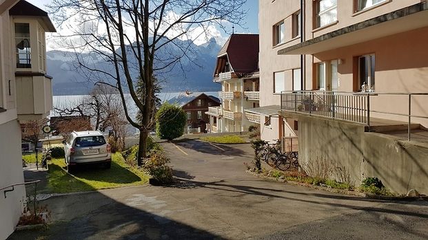 2½ Zimmer-Wohnung in Hilterfingen (BE), möbliert, auf Zeit - Photo 1